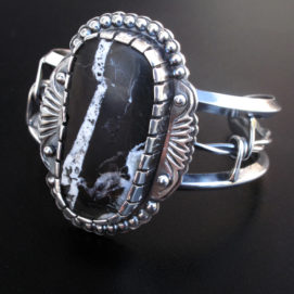 whiteBuffaloBracelet2