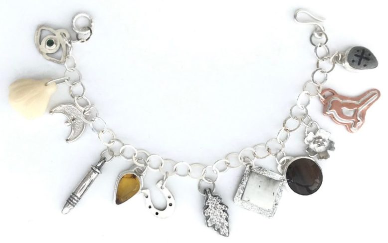 Rachel De Nys - Symbols That Ward Off Evil