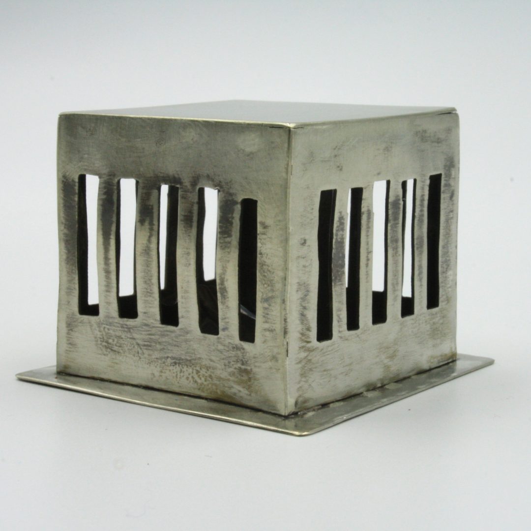 Rachel DeNys, Nickle box